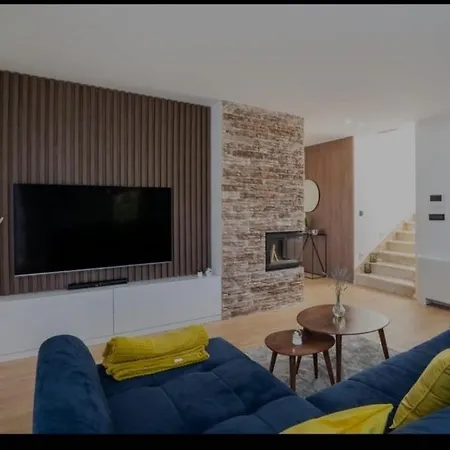 Villa Gold Obrovac Sinjski